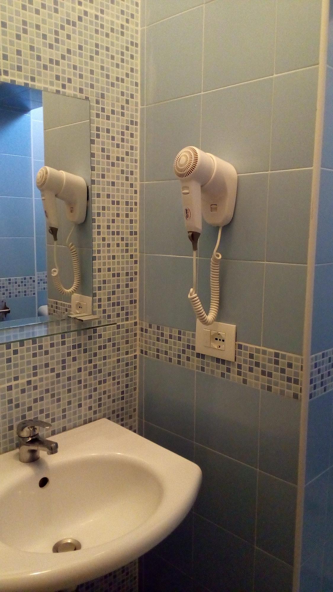 Hotel Scarlet Римини Екстериор снимка
